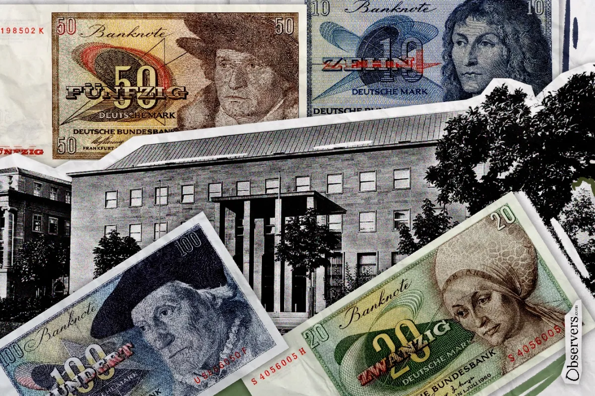 Duplicate Banknotes of West Germany Against Economic Attacks